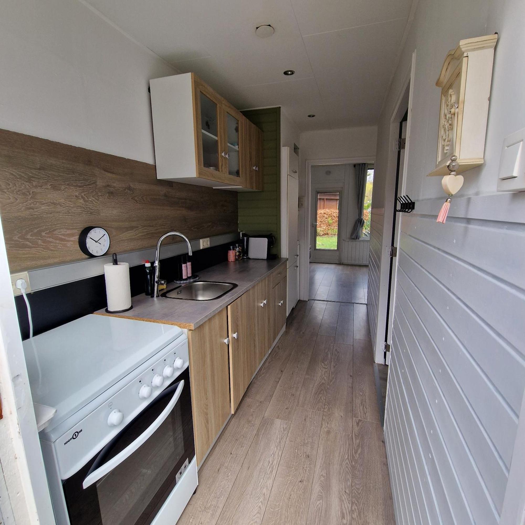 Met Hottub Chalet Lanaken