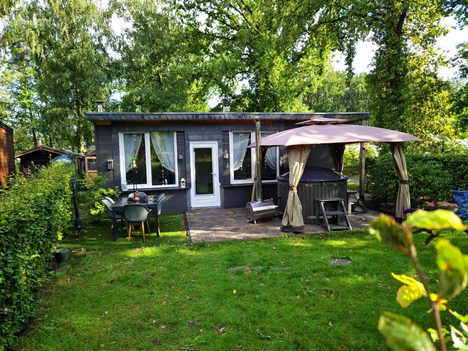 Chalet Met Hottub Lanaken