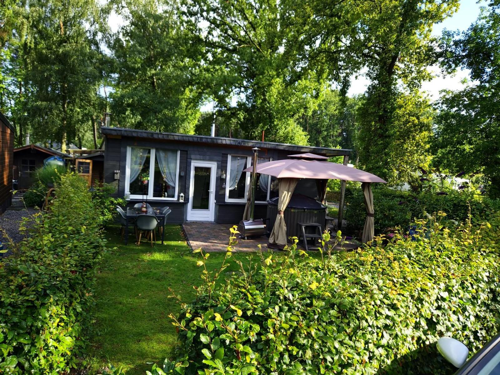 Chalet Met Hottub Lanaken